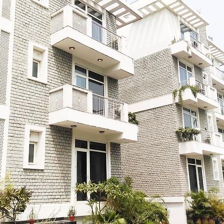 Mantra Amaltas Hotel New Delhi Ngoại thất bức ảnh