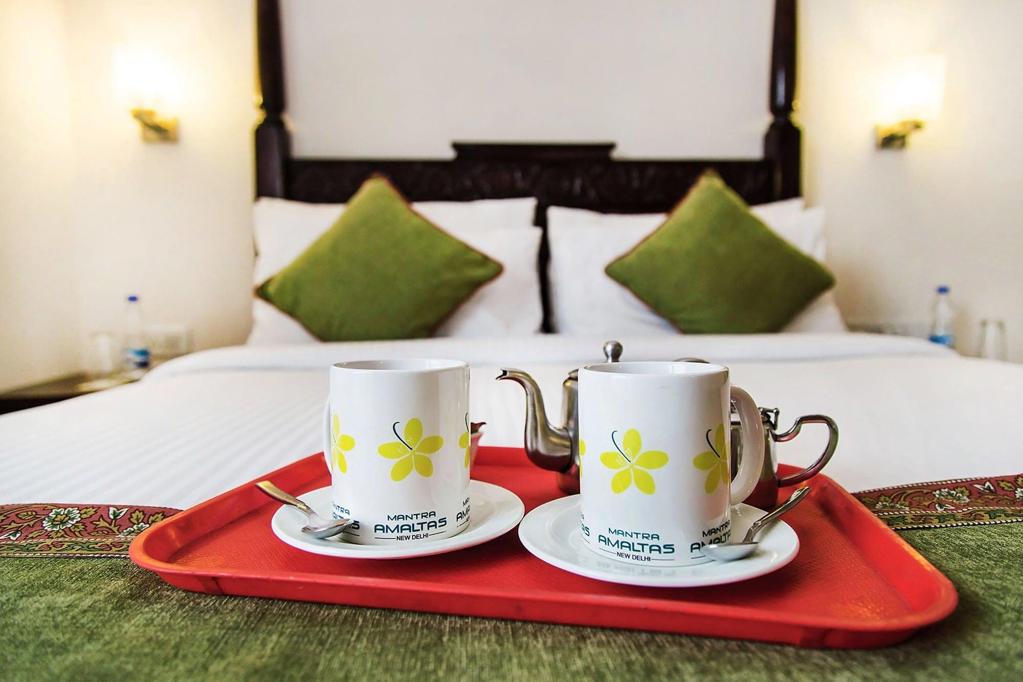 Mantra Amaltas Hotel New Delhi Ngoại thất bức ảnh