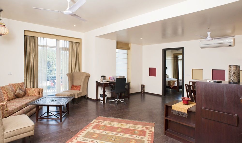 Mantra Amaltas Hotel New Delhi Ngoại thất bức ảnh